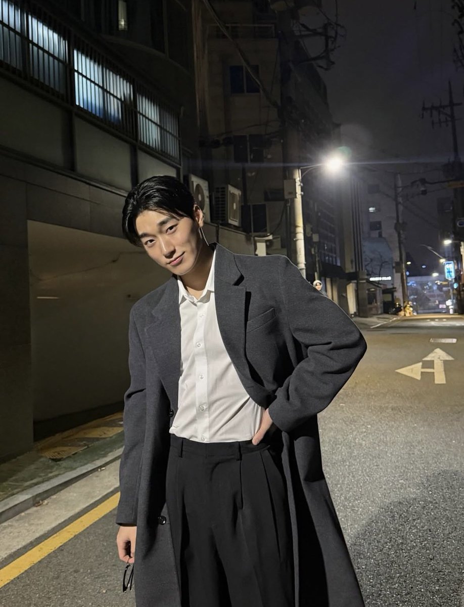 最近色々あって精神まいっててご飯も食べれんかってんけど、、、これはもう、
落ちてるの気にかけてくれて忙しい中お迎え来てくれて私の顔を見るなり「お腹すいてそうだから焼肉行くか？」
って言ってくれてるサンくんにしか見えなかった🥲