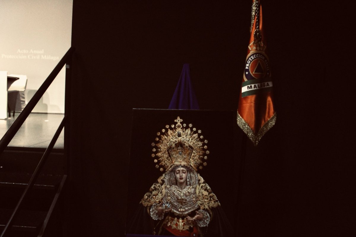 📣 #NOTICIA  |

📆 El pasado 22 de noviembre, durante nuestro acto anual celebrado en La Caja Blanca, tuvimos el honor de proclamar a Nuestra Señora de la Esperanza y Refugio de los Ancianos como Excelsa Patrona de la Agrupación de Voluntariado de Protección Civil de Málaga. 🙏🏻🧡