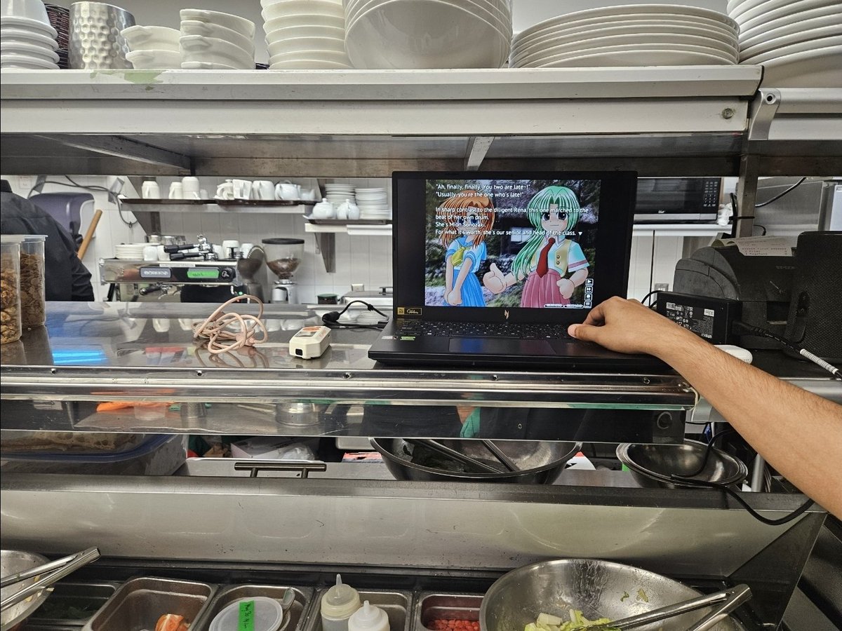 read_umineko's tweet image. We reading Higurashi on the line fuck your salad