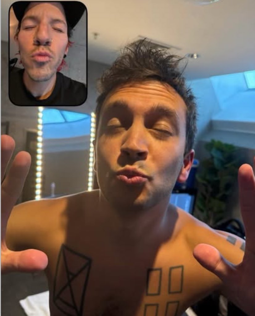 Tyler Joseph and Josh Dun share a kiss in new photo to celebrate the former’s 37th year on Earth.