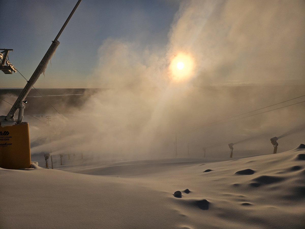 MtStLouisMoonstone tweet media