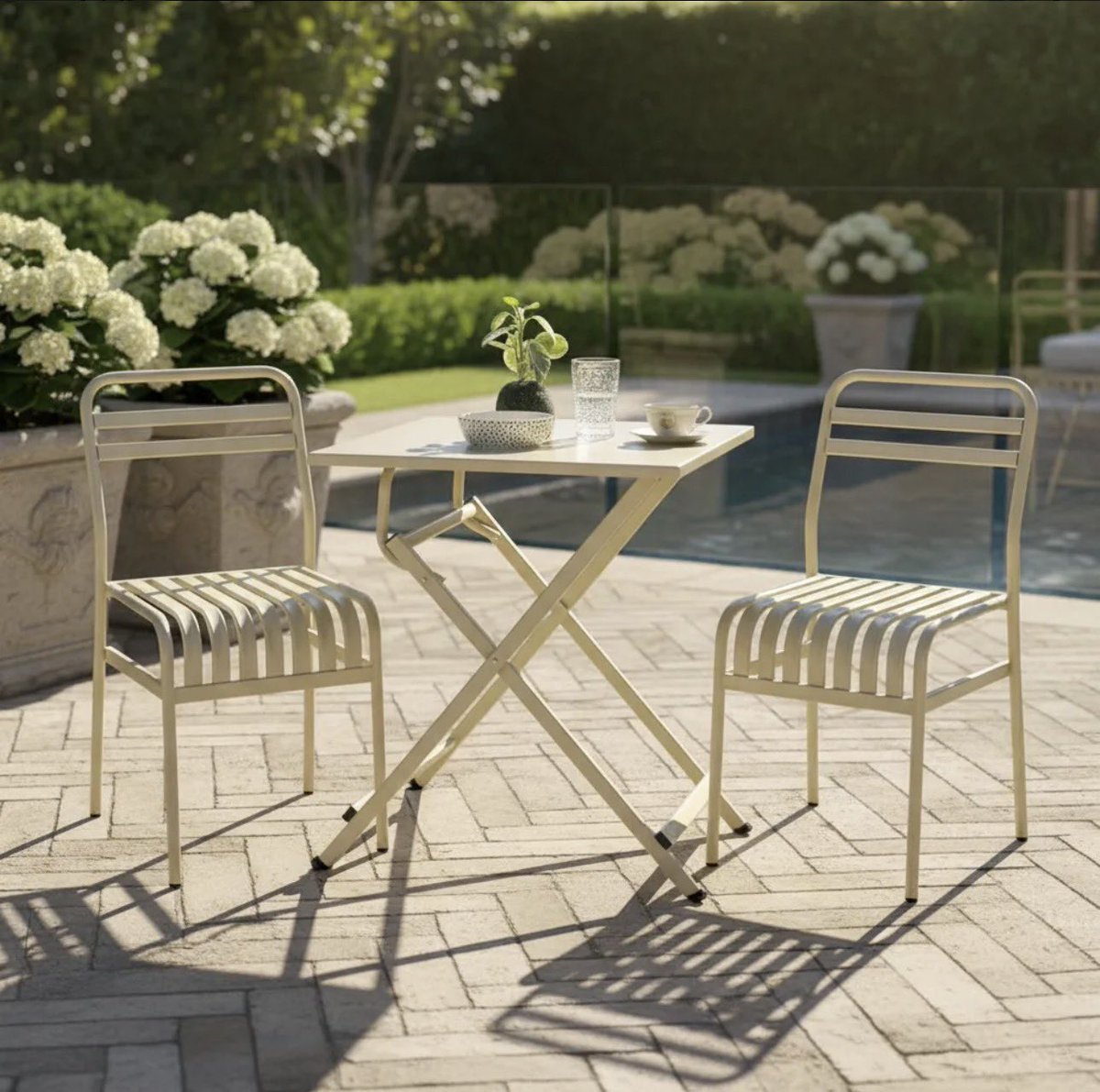 SE VA DE TEMA!
Miren este jueguito de jardinnnnn
mercadolibre.com/sec/2thwbQd