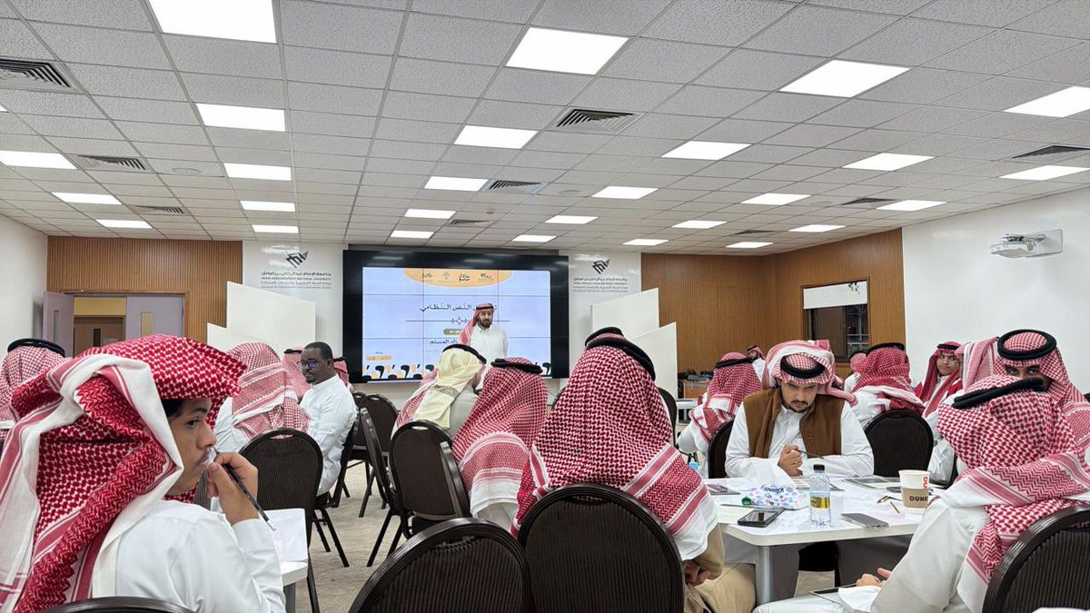 نادي سمو ⚖ tweet media