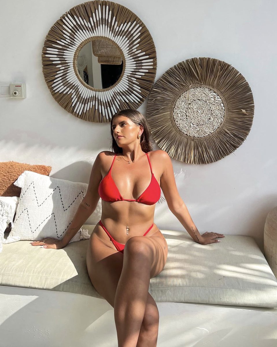 Babes ▪️ Cars ▪️ Homes (@flvtlife) on Twitter photo 