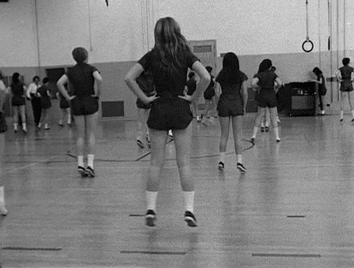 jslaterwilliams's tweet photo. November #Top5FirstViews

Boy (Nagisa Ōshima, 1969)
High School (Frederick Wiseman, 1968)
The Life of Oharu (Kenji Mizoguchi, 1952)
Marty Supreme (Josh Safdie, 2025
Original Sin (Takashi Ishii, 1992) https://t.co/Vcz5IOJHob