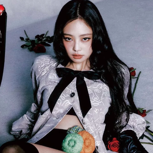 AboutMusicYT's tweet image. Jennie was the most streamed kpop soloist in November 2025 on Spotify.