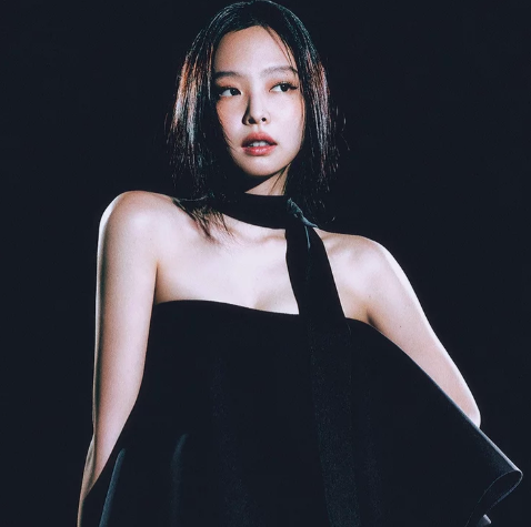 AboutMusicYT's tweet image. Jennie was the most streamed kpop soloist in November 2025 on Spotify.