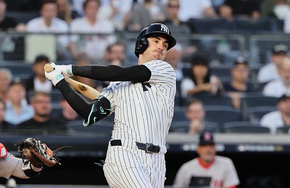 yankee_source's tweet image. The Yankees reportedly want Cody Bellinger back but there’s a “gap in negotiations”, per @jonheyman.

#CodyBellinger #RepBX