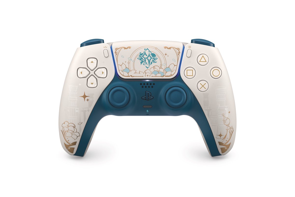 PlayStation_LA's tweet photo. Explora Teyvat con el control DualSense de Genshin Impact de edición limitada.

Disponible a partir de enero de 2026. Más información: https://t.co/xzagoE6Uzh https://t.co/jkYE4TpiPw