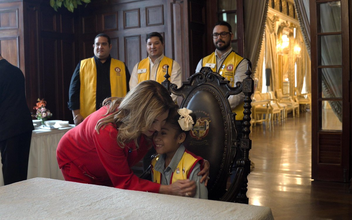 Elizabeth nos visitó en la Presidencia con su alegría y energía que inspiran. Vino a invitarnos a todos a seguir apoyando la <a href="/teleton2030/">Teletón 20-30</a>, una causa que une a Panamá cada año, y lo hace con el mejor ejemplo de servir, inspirar y abrir camino para que más niños tengan