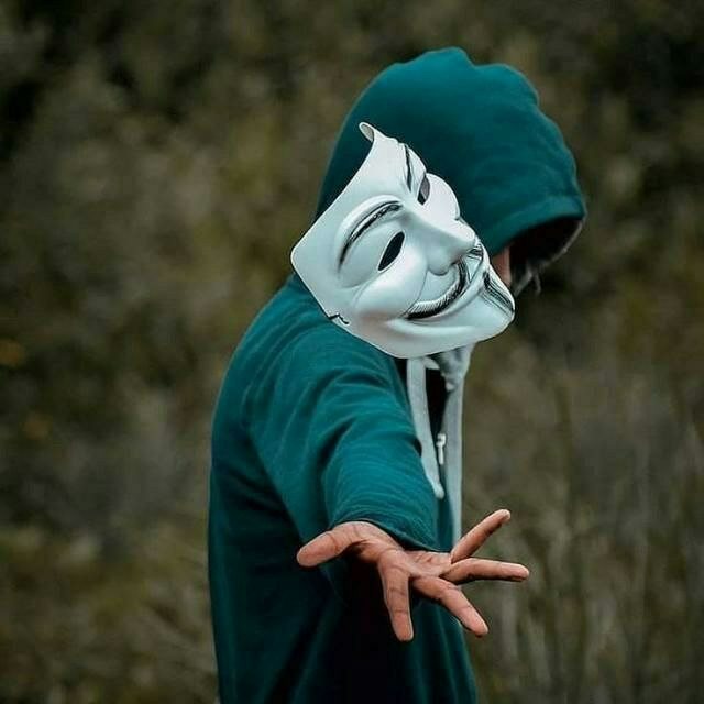 كـل الـعـلاقـات مـُجـرد أفــلام سـيـنـمـائـيــهً فـ كـُن مـسـتـّعـد دائـمــا لـ عـّبـارة " THE END