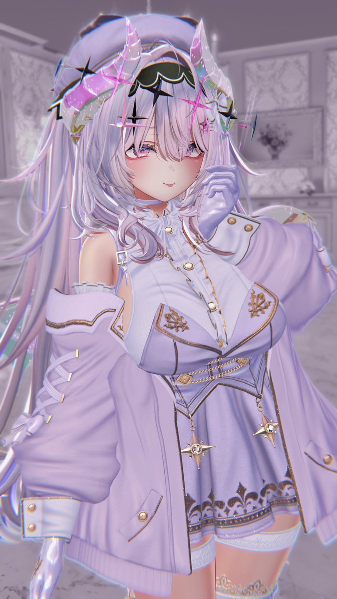 ひーこページになります＊ オパリンローズの小さな可愛らしいアトリエランプ＊ おはようございます