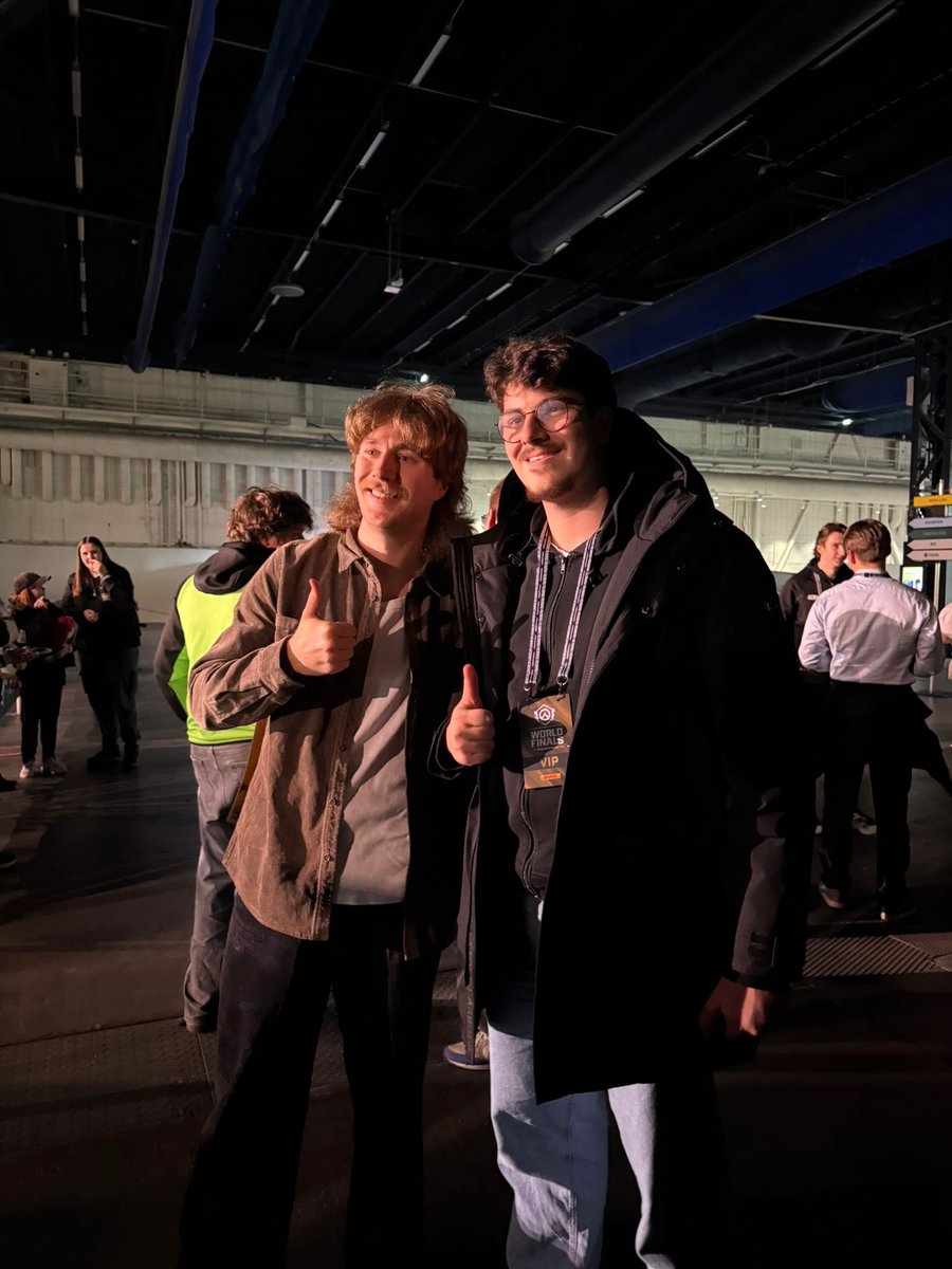 Luna Nera (@lunaneraow) on Twitter photo 