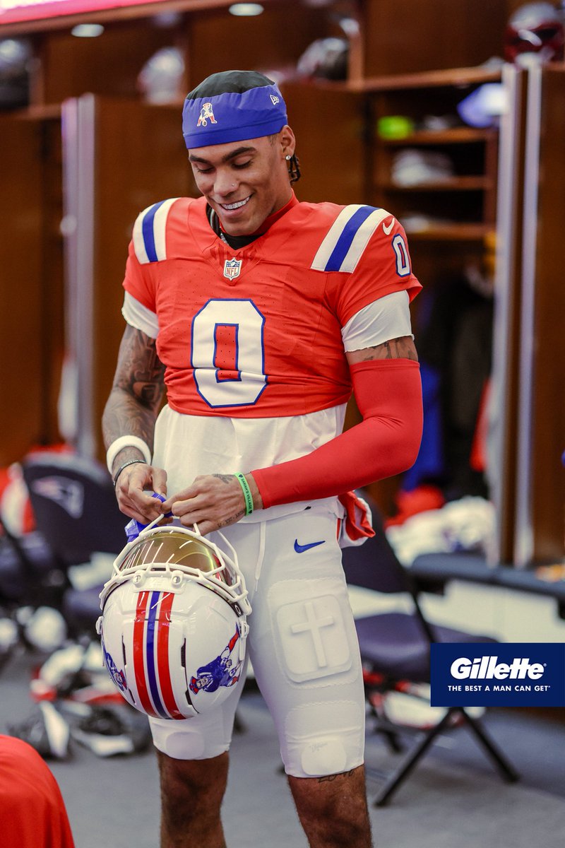 Patriots's tweet image. 😈

@chrisgonzo28 | #ProBowlVote