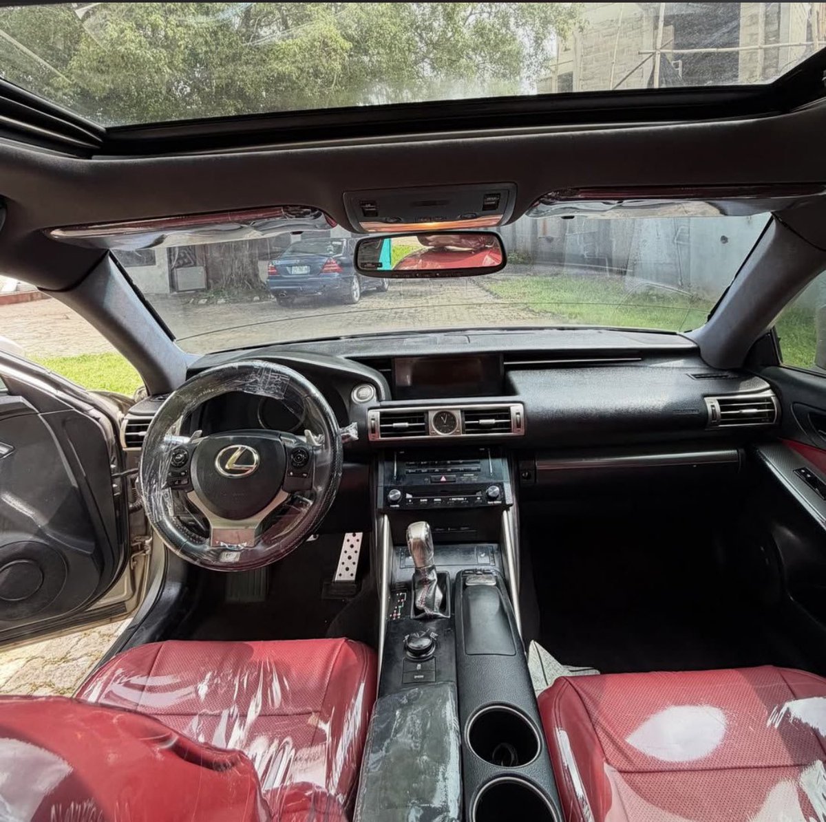 SundayEmma19454's tweet image. Selling Item on GPM (Global Pi Market) 📣

Item: Lexus IS 350 F Sport 2014 
Price: 57000 Pi only 
Seller: sunyemvy
Location: Nigeria 🇳🇬📍
Buy now! 
@PiCoreTeam @globalpimarket 

#PiNetwork #GPM #PiEcosystem