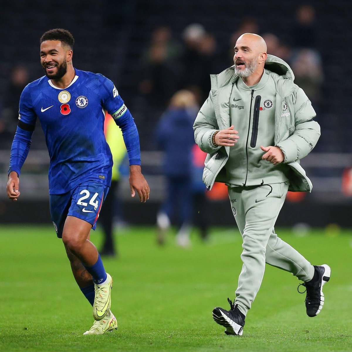 🗣 John Obi Mikel: "I just think Enzo Maresca has found this system of having the captain Reece James to play in midfield.

And a few times he tried it last year and a lot of people questioned him and criticized him for having to play in midfield, best right-back in the world,