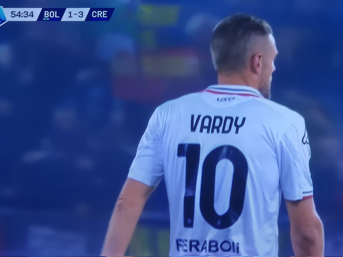 lee1978lcfc's tweet image. The King 👑 🐐 ⚽⚽
Bologna 1 - 3 Cremonese 🇮🇹
#lcfc #forzacremo 
💙🦊♥️🩶