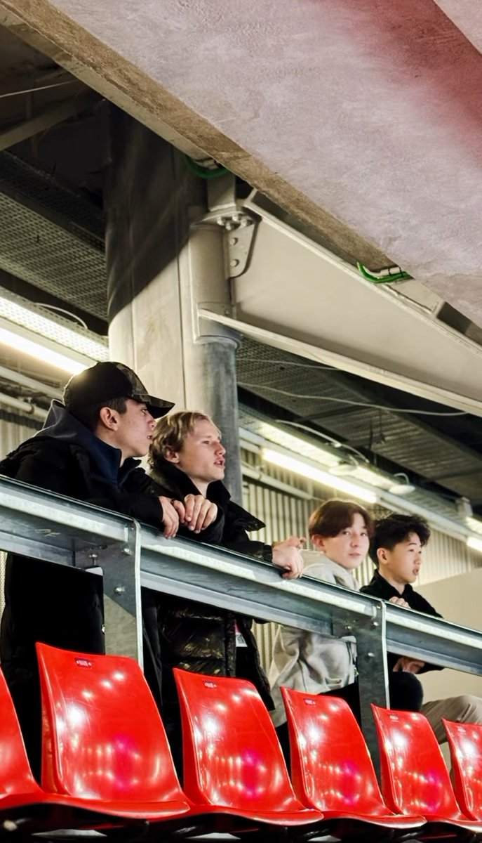 Ilia with Yanhao Li, Rio Nakata and Jacob Sanchez at the 2024–25 Grand Prix Final in Grenoble, France last year.

📸 besst_on_ice
