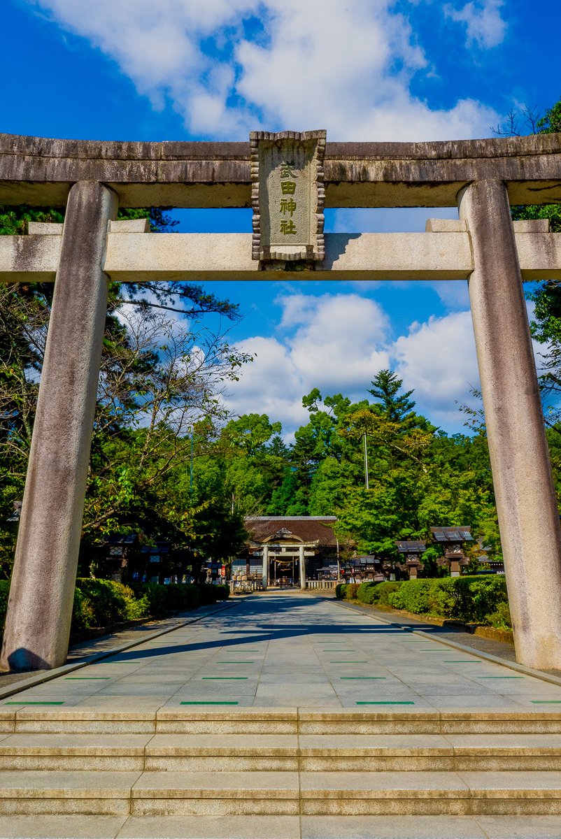 tabi_samurai_'s tweet image. 「躑躅ヶ崎館」

武田氏三代の本拠地
現在は武田神社

#takedashrine #castle
#武田神社 #城
