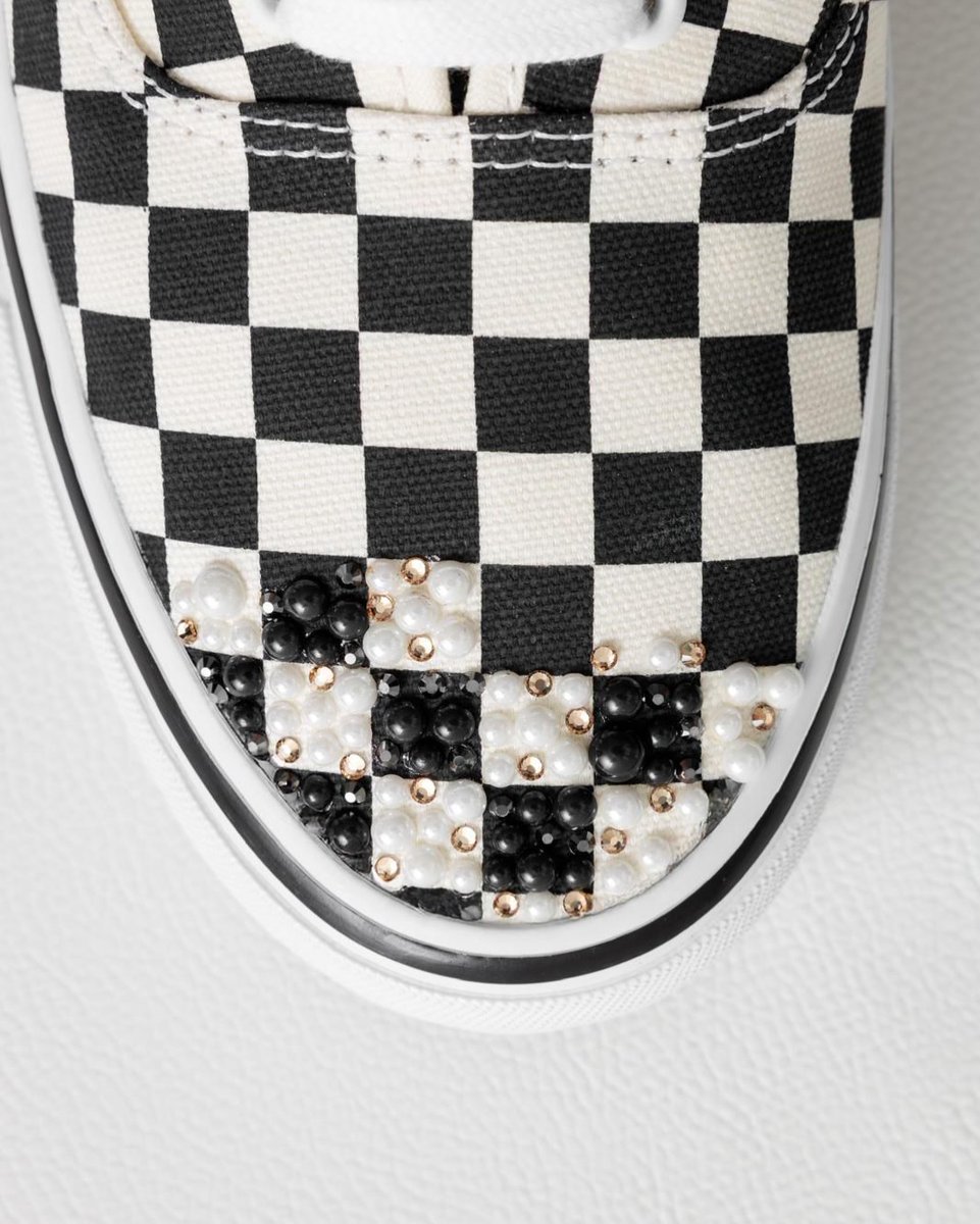 ComplexStyle's tweet image. Mattias Gollin is dropping his Vans collab at Art Basel Miami. The shoe is extremely limited and will retail for $750