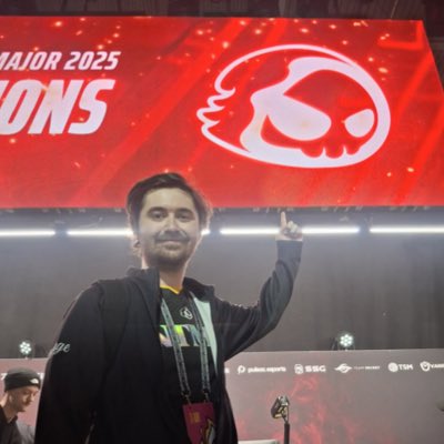 Fl4kDrift's tweet photo. #NewProfilePic thank you @TheeHyperactive https://t.co/EbrXW4Ba80