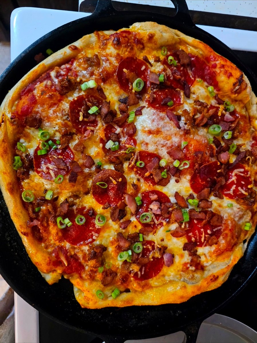 XRPcook's tweet image. #meatlovers #pizza