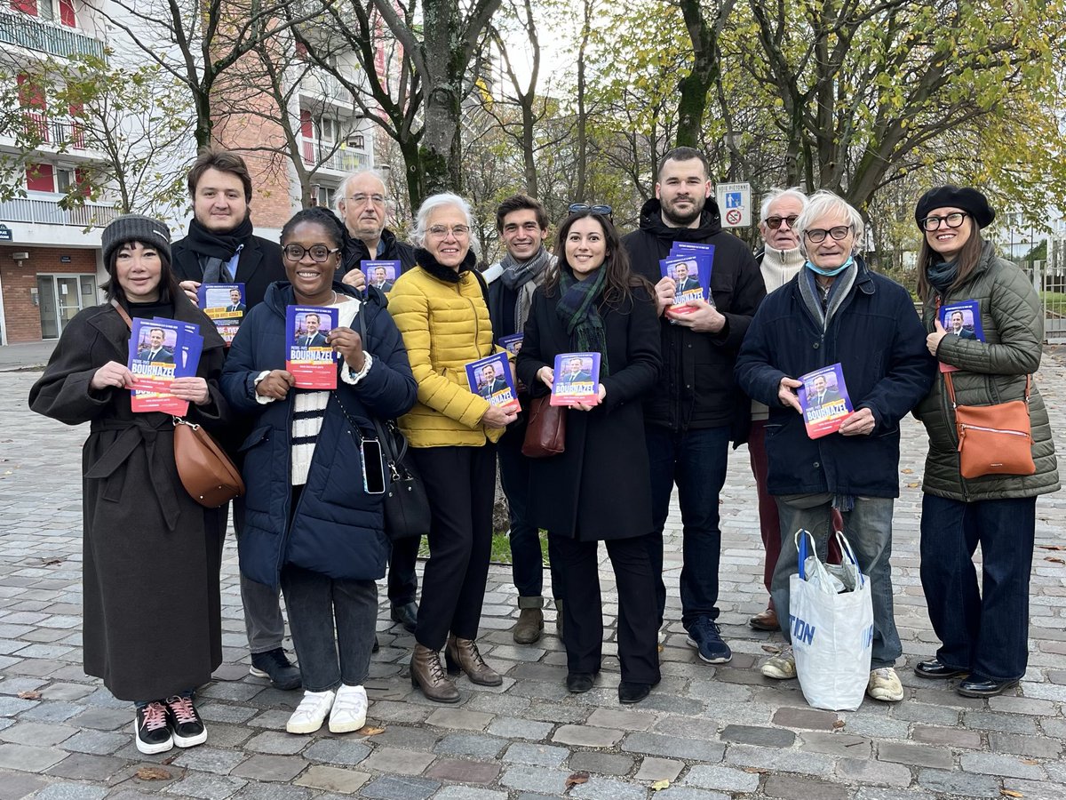 Ce dimanche à Jeanne d’Arc pour présenter le projet de <a href="/pybournazel/">PierreYves Bournazel</a> et échanger avec les habitants de #Paris13 ☀️