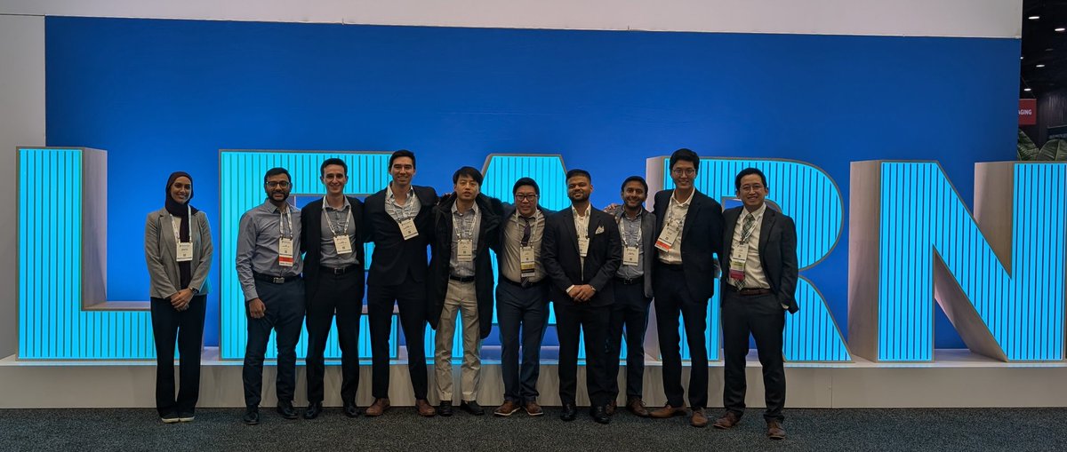 LyndonLuk's tweet photo. It's such a privilege to work together with the residents of @columbiaradres. Such a great turnout this year at #RSNA2025! @columbiaimaging @RSNA https://t.co/O94f2Ay7D0