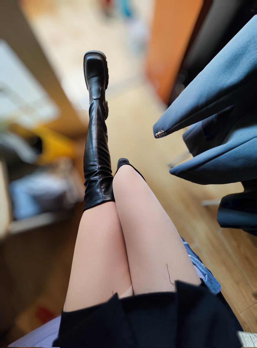 #男娘 
ootd出门装~