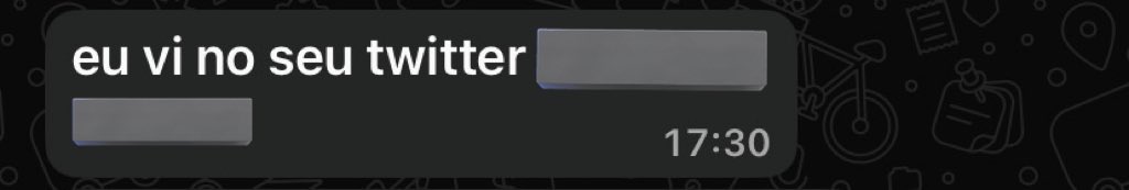 lclzae's tweet image. Uma amiga próxima descobriu essa conta e vive me observando em silêncio.