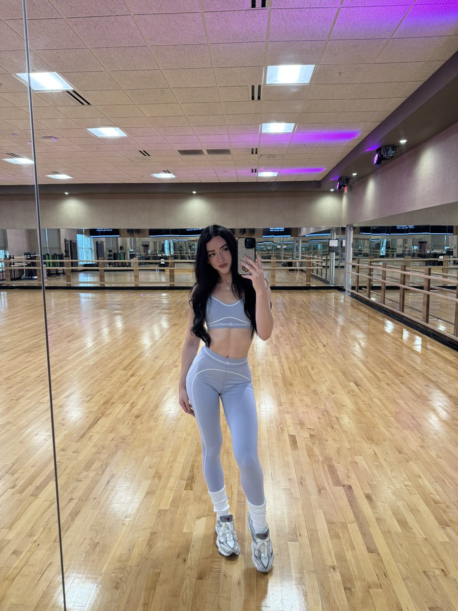 Evgeniya 🦋 (@yevaleva) on Twitter photo 