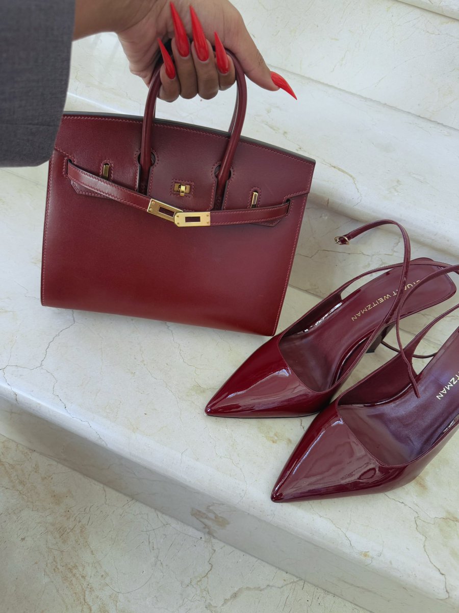 TINA SNOW tweet media