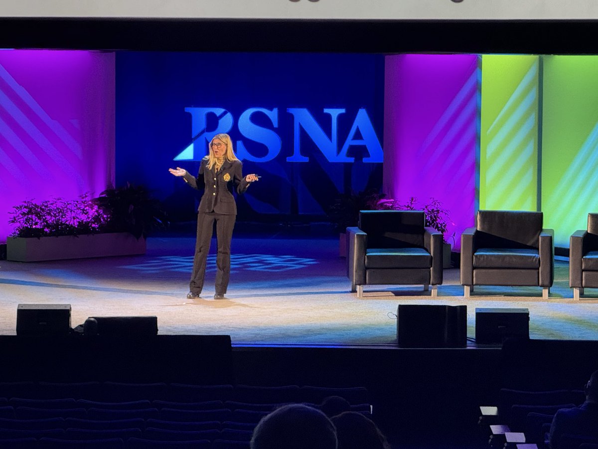 <a href="/Moshirimd/">Mariam Moshiri MD, MBA</a> kicking off #rsnafast5 with an amazing talk on the business of #radiology at #rsna25 !!!