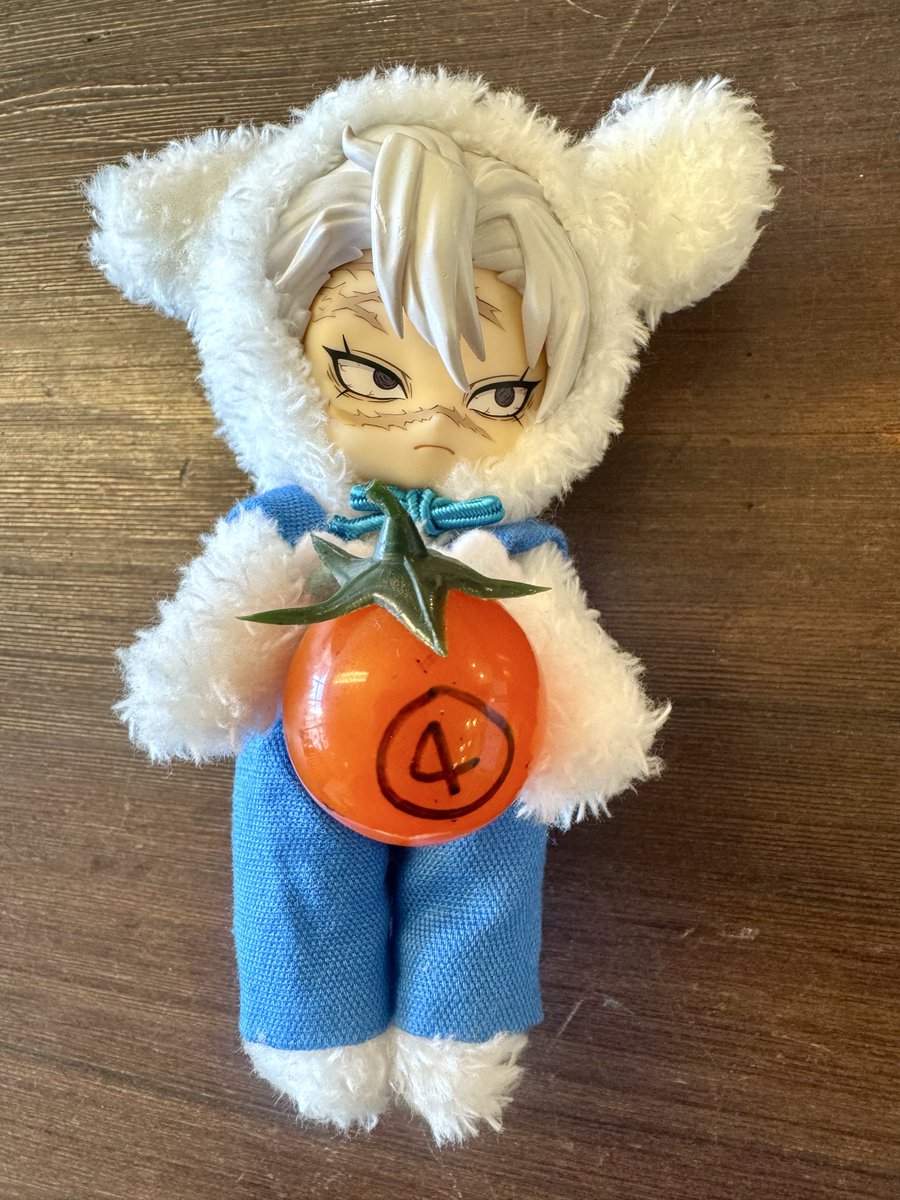 O-ba'sh cafe(ｵｰﾊﾞｯｼｭｶﾌｪ)
今回は、以前眉山で相席した地元のファンの方に教えていただいたカフェに行けました✨
酵母パンと徳島の新鮮お野菜たち、本当に美味しくて大満足でした😋
番号札が可愛かったです🍅💗