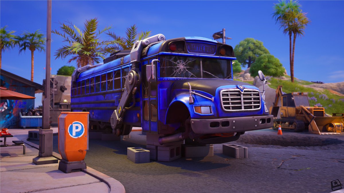 バトルバスの修復が開始されました！ 📷@FN_Assist / #フォートナイト