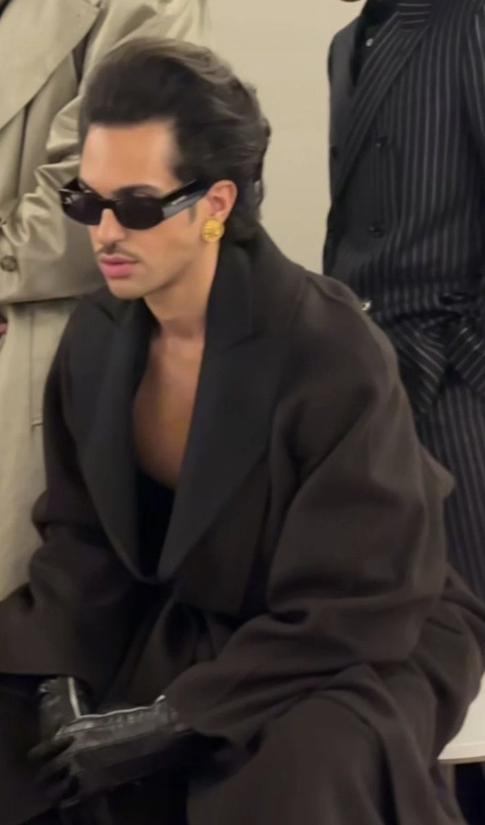 MariaclaraPra1's tweet image. Mahmood ai Fashion British Awards 2025 alla Royal Albert Hall
#bfa #mahmood #willychavarria