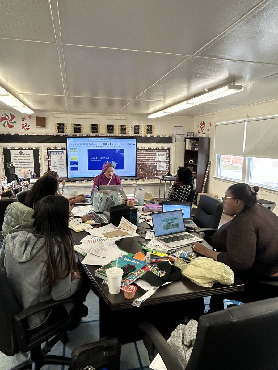 Katelyn Lovette tweet media