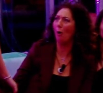 IlMondodellaTV's tweet image. Ma la faccia di #Donatella nel vedere #Dolce 🤣🤣🤣
#grandefratello