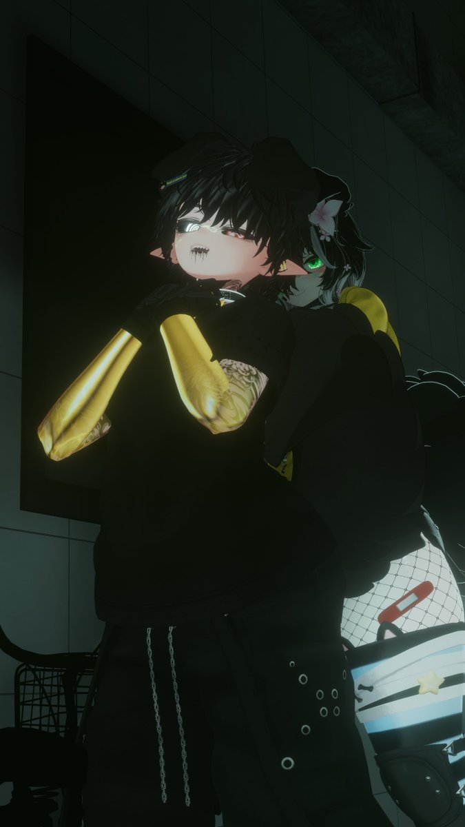 He's about to get a lot more than just something in his eyes~