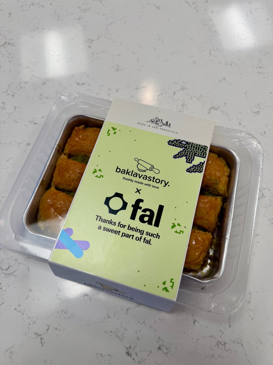 What a sweet surprise from <a href="/fal/">fal</a>! 🥮

Perfect timing for afternoon hunger. Thanks for being such a sweet part of our journey!