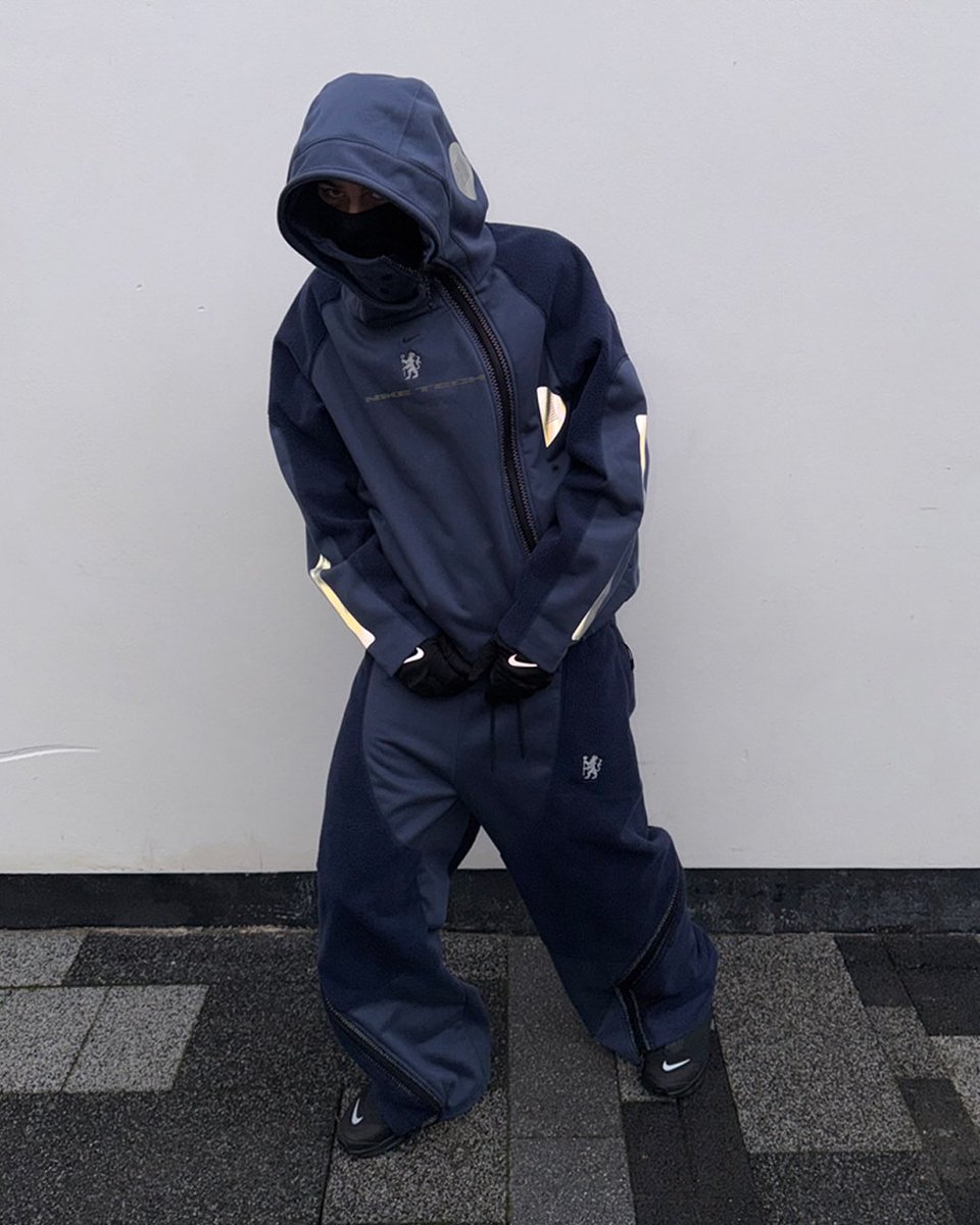 NoteSphere's tweet image. Chelsea x Nike Tech fleece by Maxime Touzé.
