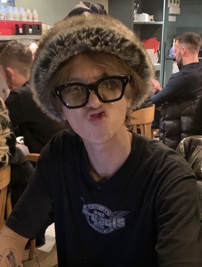 lurkerkc's tweet image. Seeing Yesung at Nagoya airport is alr 2yrs ago?? Just looked at my 1 pic of him coming out of the gate &amp;amp; he was wearing my fav glasses on him that night?? How is it that I’ve seen him in person up close with these glasses 2x now, but my brain refuses to remember it clearly?!🤣🥲