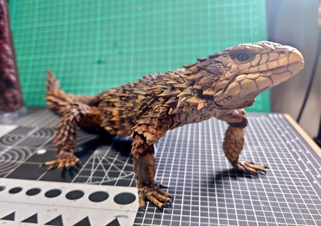 蟹蟲修造 オオヨロイトカゲ フィギュア いきもの大図鑑アルティメット