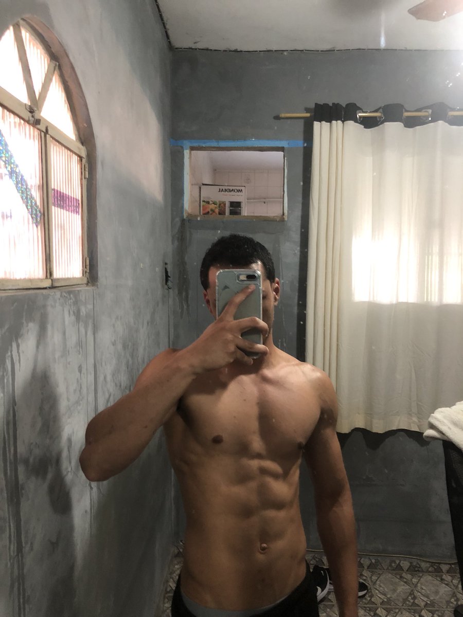 ffcgbe's tweet image. até q academia faz bem mesmo 🤙🏼