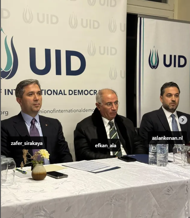 erkanpehl's tweet photo. Erneut tingeln #AKP-Abgeordnete durch Deutschland. Zafer Sirakaya & Ex-Innenminister Efkan Ala waren bei dem #Erdogan-Lobbyverein UID und es gab Abstecher zu den Moscheeverbänden #Ditib & #Atib. Ala ist für seine Verbindungen zur Mafia & seine Rolle beim #Putschversuch bekannt. https://t.co/3oKVvMi11e