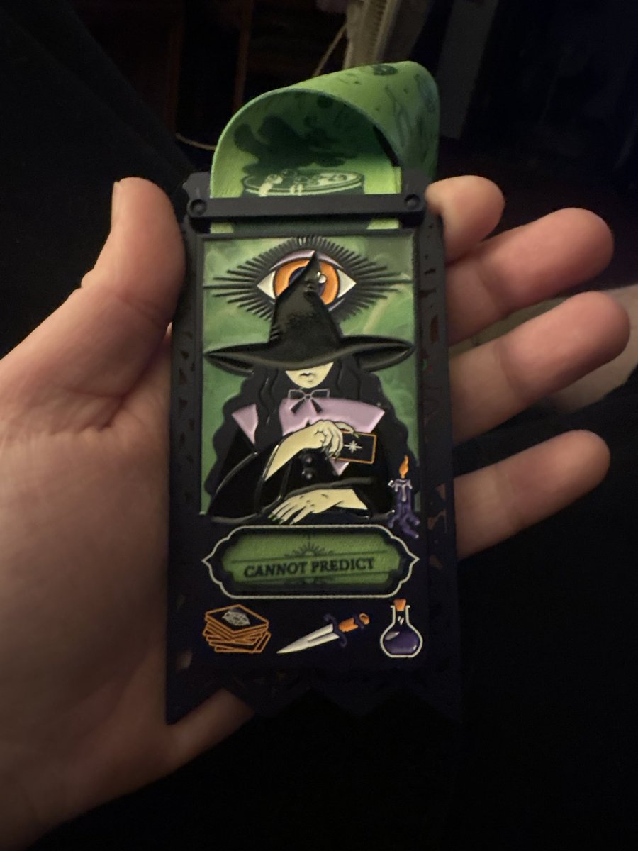 Trilsettum's tweet image. Got my second medal in from The Conqueror Challenge! 30mi Salem Witch Trials 🔥 #theconquerorchallenge