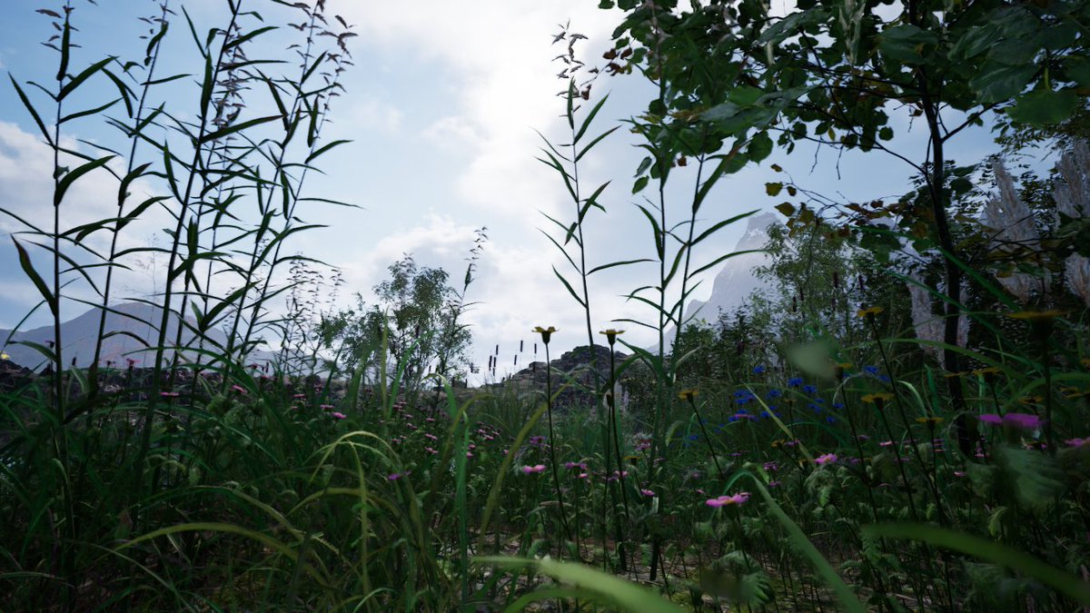 ada_g27's tweet image. フォトモードもしっかりしてて
これが300円ちょいなのは凄いなーってなってる
後、唐突に地震が起きて何かと思ったら
奥に何か歩いてら(´・ω・)
＃StoneSImulator