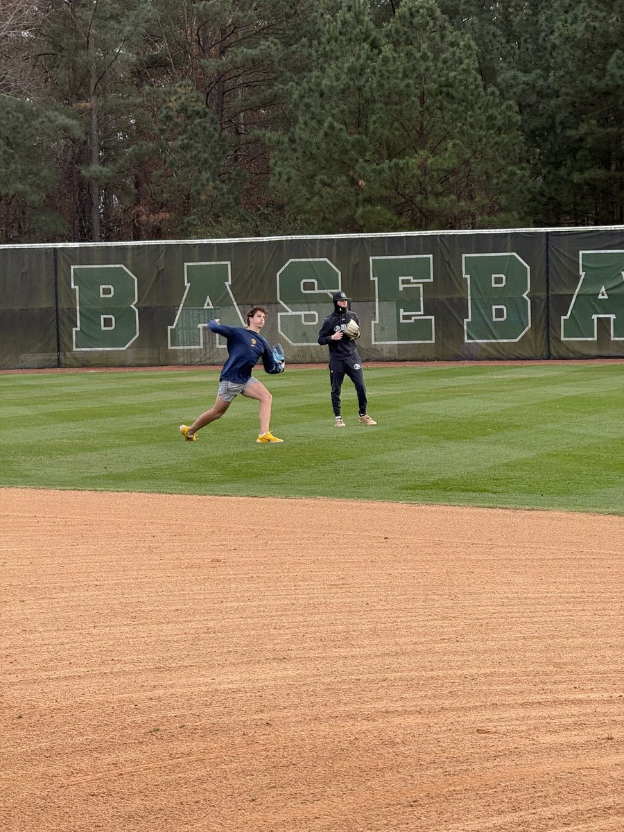 Former G-Boy, State Champion and current <a href="/Brewers/">Milwaukee Brewers</a> RHP <a href="/LukeRoupe19/">Luke Roupe</a> working out at Crusader Park. Welcome home, Luke! #theGboys