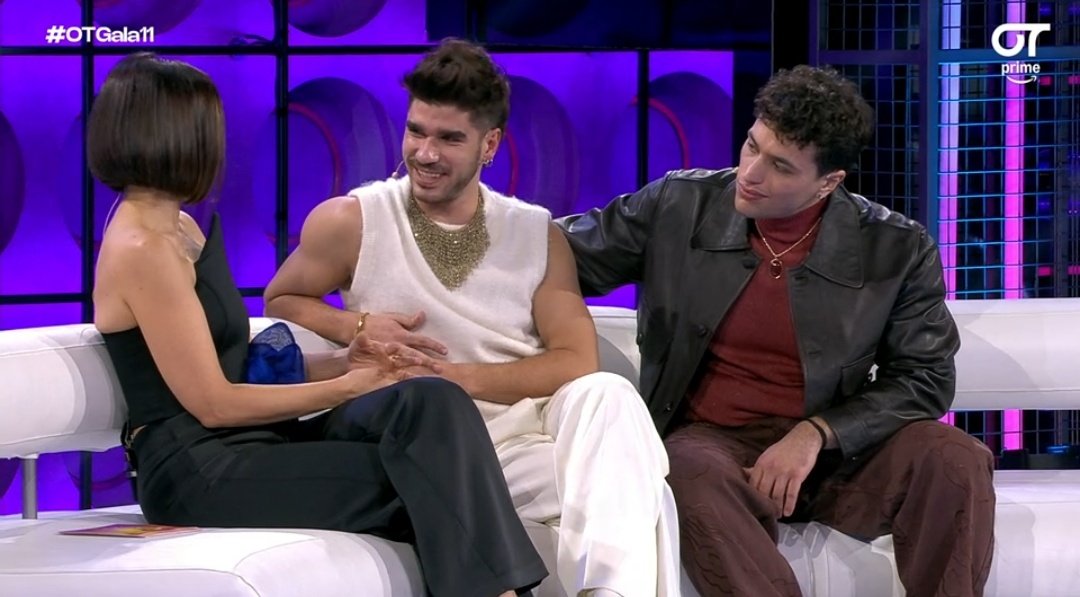 📊 ¿Quién es tu FINALISTA?

🔄 TINHO
♥️ GUILLO

#OTGala11 #OTDirecto2D