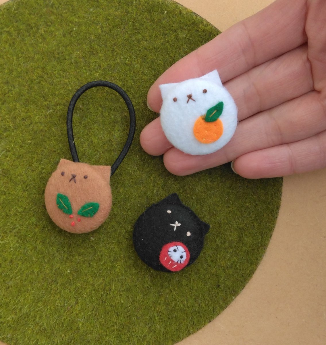 no.1053❅*⋆̩エレガントシルキークリスマスリボン②❅*⋆̩レジンヘアゴム no.1053❅*⋆̩エレガントシルキークリスマスリボン②❅*⋆̩レジン